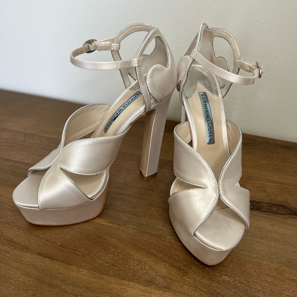 SOPHIA WEBSTER ivory satin Rita platform sandal. With box and dust bag. Size 37